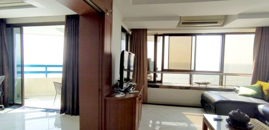 Beachfront condo sale Jomtien