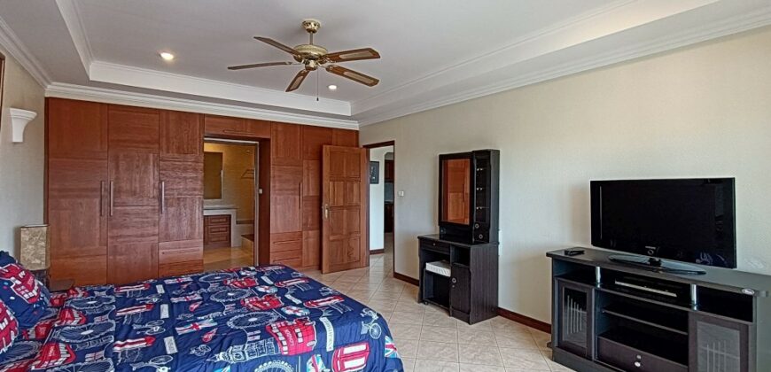 1 bedroom condo for sale at View Talay Residence 4