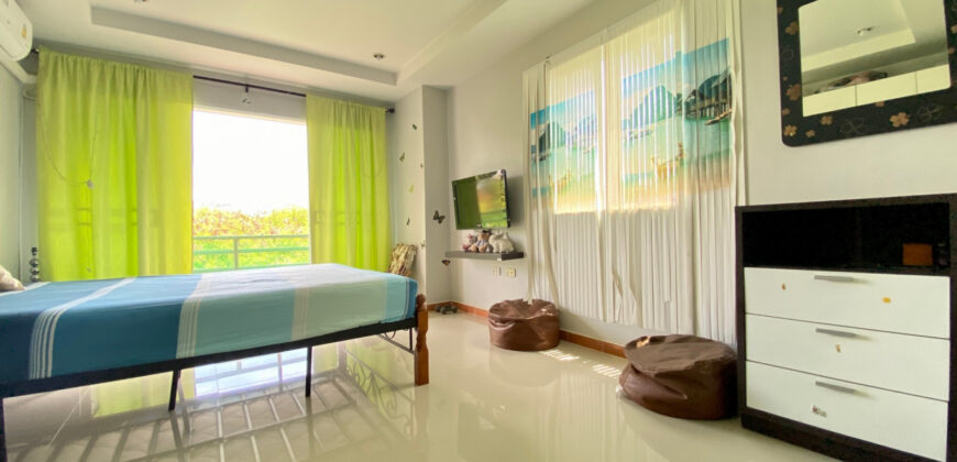 1 Bedroom Condo for sale near Jomtien Beach