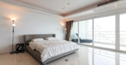 Large 2 bedrooms with an office and parking space for sale View Talay 7