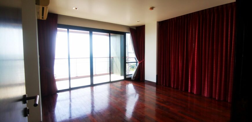 Sea view condo for sale at Viewtalay Sands Condo