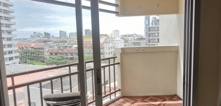 2 Bedrooms Condo for sale in Central Pattaya