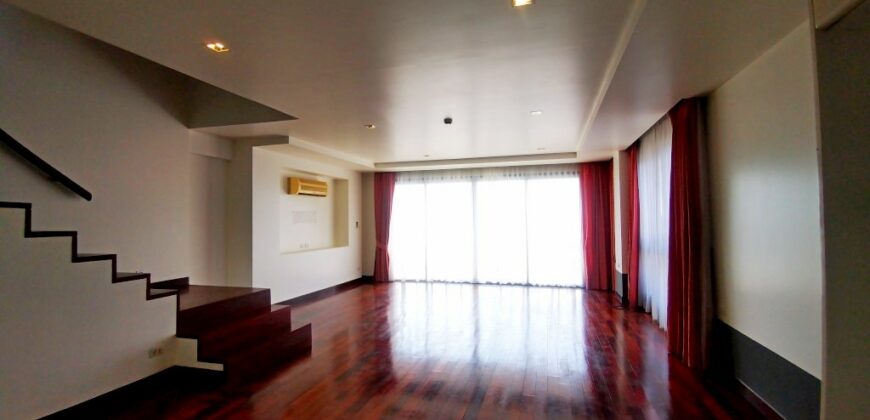 Sea view condo for sale at Viewtalay Sands Condo