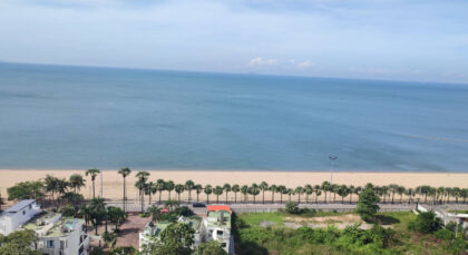 Fantastic Sea View Condo For Sale at Metro Jomtien