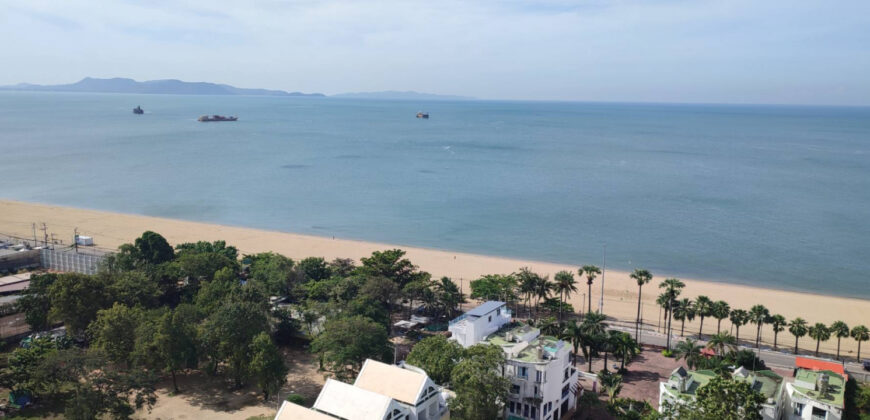 Fantastic Sea View Condo For Sale at Metro Jomtien