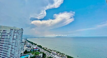 Sea View Condo for rent at View Talay Condo 7