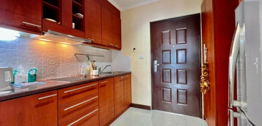 Sea View Condo for rent at View Talay Condo 7