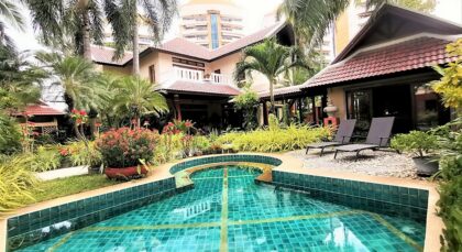 Stunning Thabali Village House for Sale At Jomtien