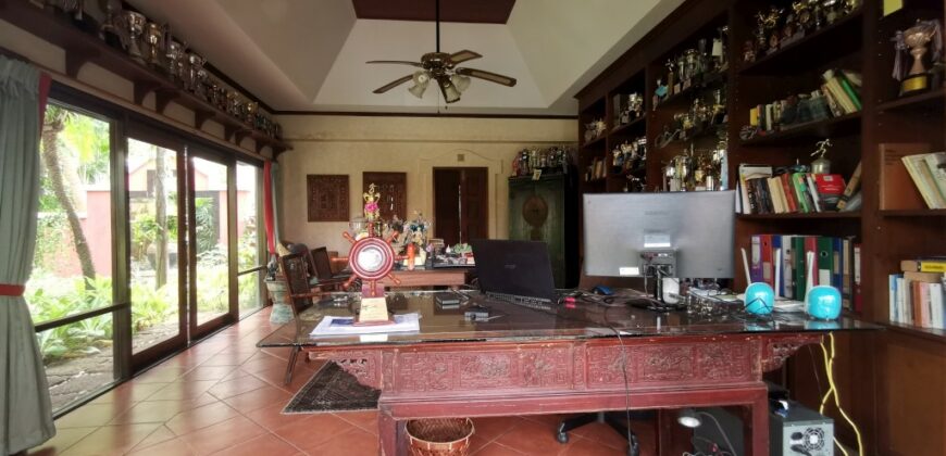 Stunning Thabali Village House for Sale At Jomtien