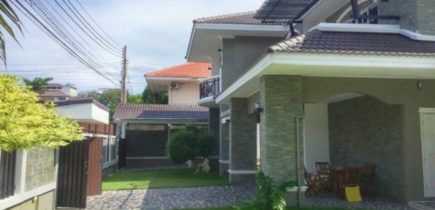 Beautiful 5 Bedroom House For Sale In Jomtien