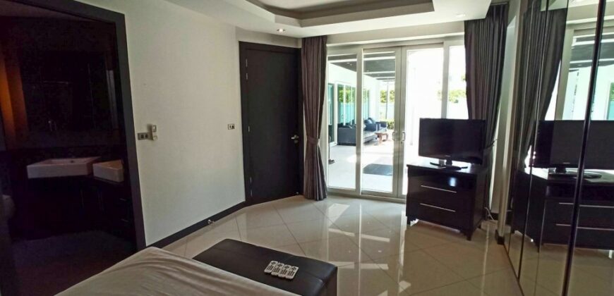 Luxury 4 Bedroom House For Sale in Jomtien