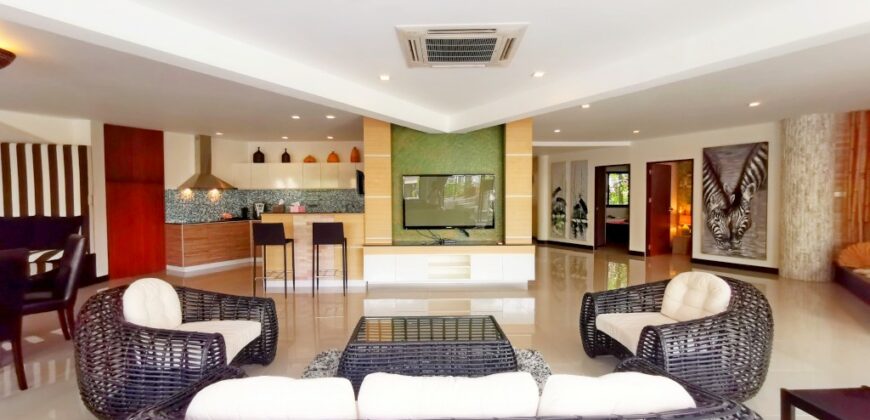 Very Unique Property In Jomtien Yacht Club 3