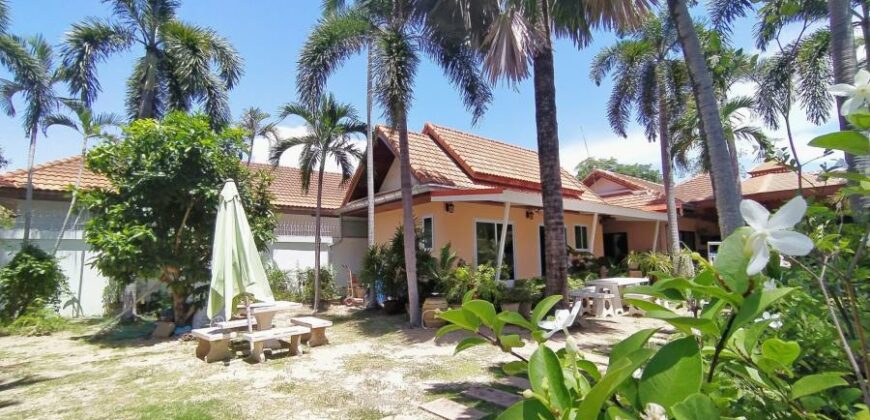 4 Bedroom House For Sale At View Talay Villas, Jomtien