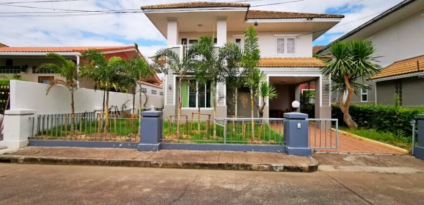 Two Storey House For Sale near Jomtien Beach