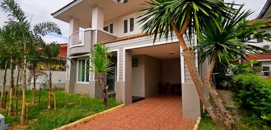 Two Storey House For Sale near Jomtien Beach