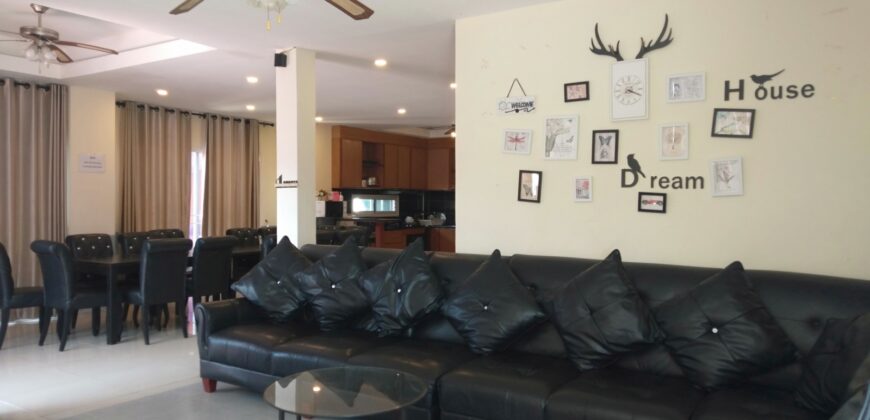 7 Bedroom Pool Villa House for Sale in View Point, Jomtien