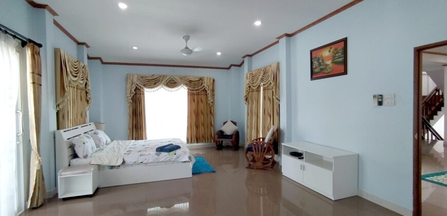 Pool Villa house for rent near Jomtien beach