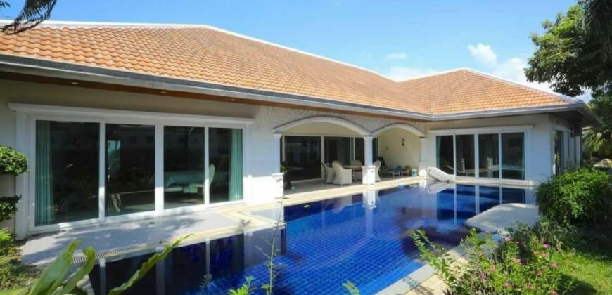 Fantastic villa located right in the heart of Jomtien for sale