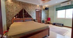 2 bedroom house for sale at Jomtien condotel village