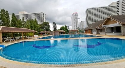 2 bedroom house for sale at Jomtien condotel village