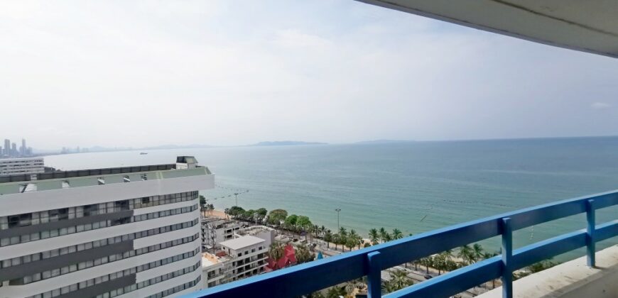 Sea view condo for sale at Jomtien Plaza Condotel