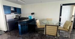 Sea view condo for sale at Jomtien Plaza Condotel