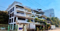 Beach house for Sale on Jomtien Pattaya