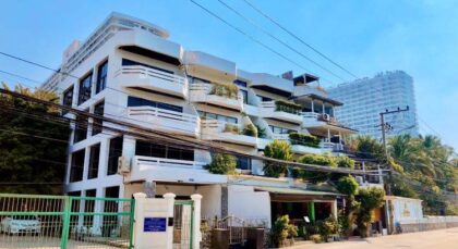 Beach house for Sale on Jomtien Pattaya