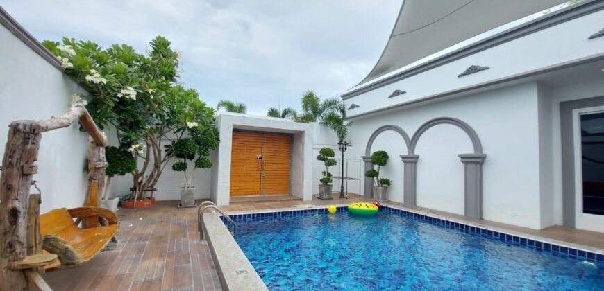 Private pool villa for Sale Near Jomtien Beach