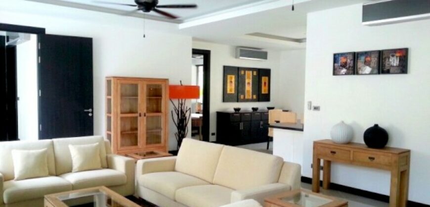 4 Bed Pool Villa For Sale in Whispering Palm, Mabprachan Pattaya