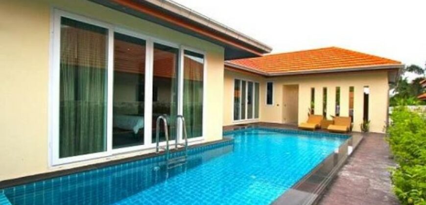 Luxury Executive Villas For Sale in Whispering Palms, Mabprachan Pattaya