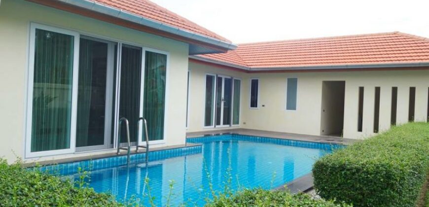 4 Bedroom House For Sale In Whispering Palms, Mabprachan Pattaya