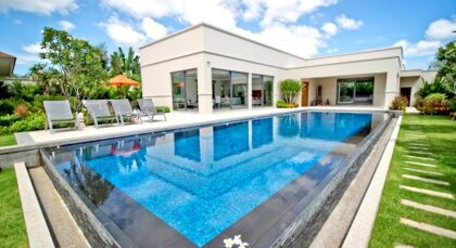 Trendy Pool Villa For Sale In The Vineyard 3