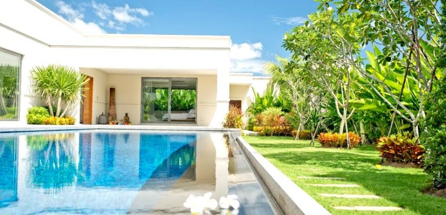 Trendy Pool Villa For Sale In The Vineyard 3