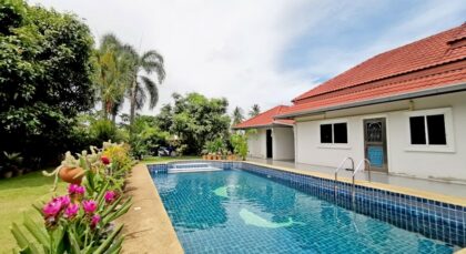 House For Sale With Private Pool