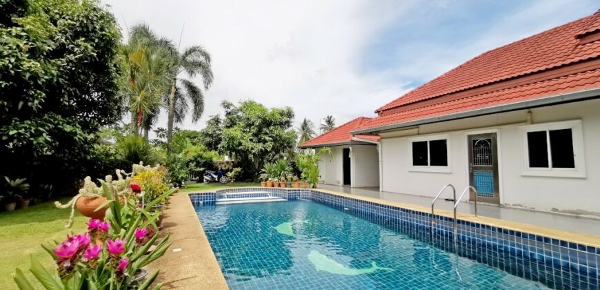 House For Sale With Private Pool