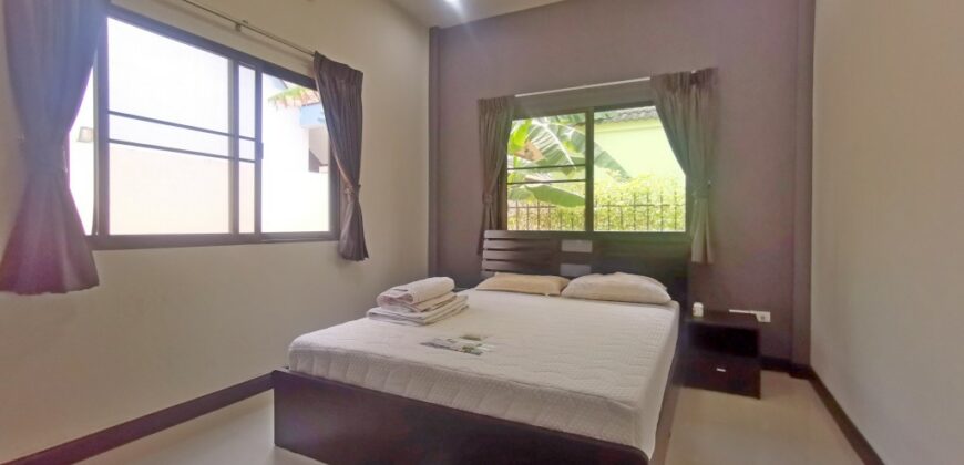 Luxury 7 Bedrooms House For Sale at Nongplalai, East Pattaya