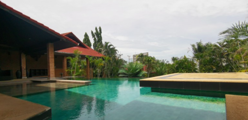 Wonderful Pool villa for sale in Mabprachan