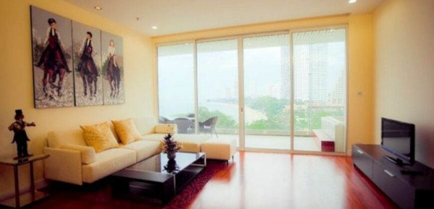 Luxury Condo Wong-Amat