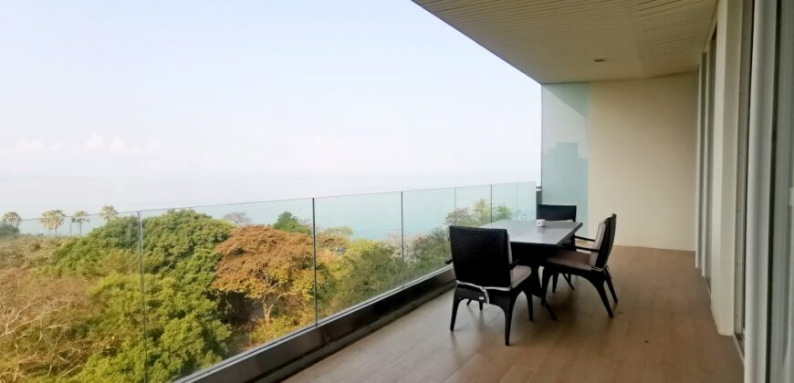 Beachfront condo for sale at The Cove