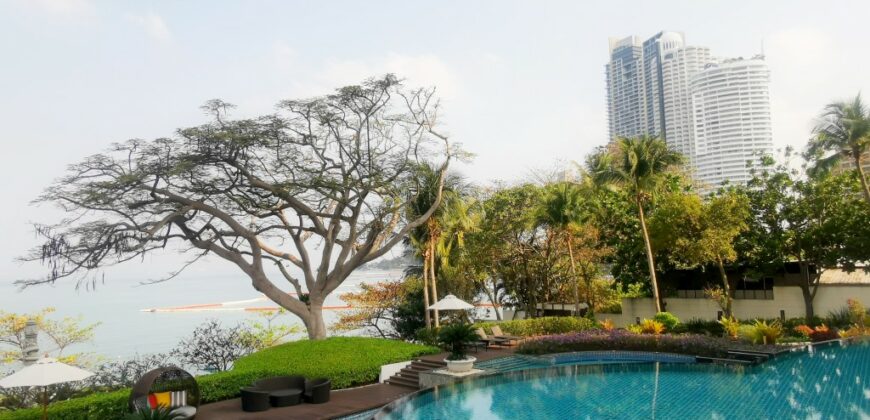 Beachfront condo for sale at The Cove