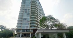 Beachfront condo for sale at The Cove