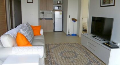 2 Bedrooms Condo For Rent