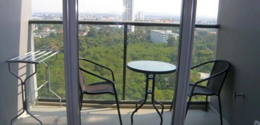 2 Bedrooms Condo For Rent