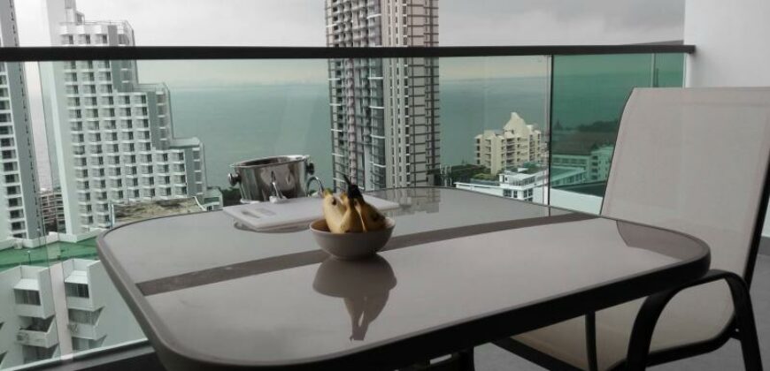 Luxury Condo for rent In Wong Amat Tower