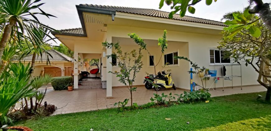 Beautiful 2 bedrooms house for sale in Naklua