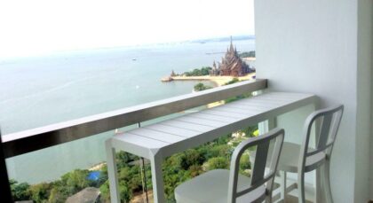 Studio Condo For Rent In The Palm Wongamart Beach