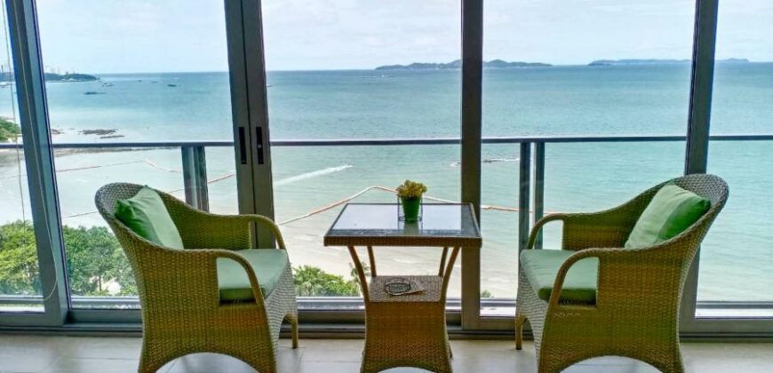 Luxury Beachfront Condo For Rent In North Point