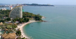 Luxury beachfront condo for Sale in North Point