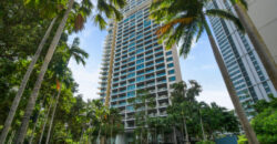 Luxury beachfront condo for Sale in North Point